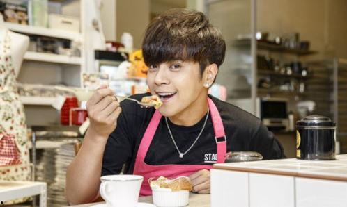 娱乐吃瓜酱男生有教养